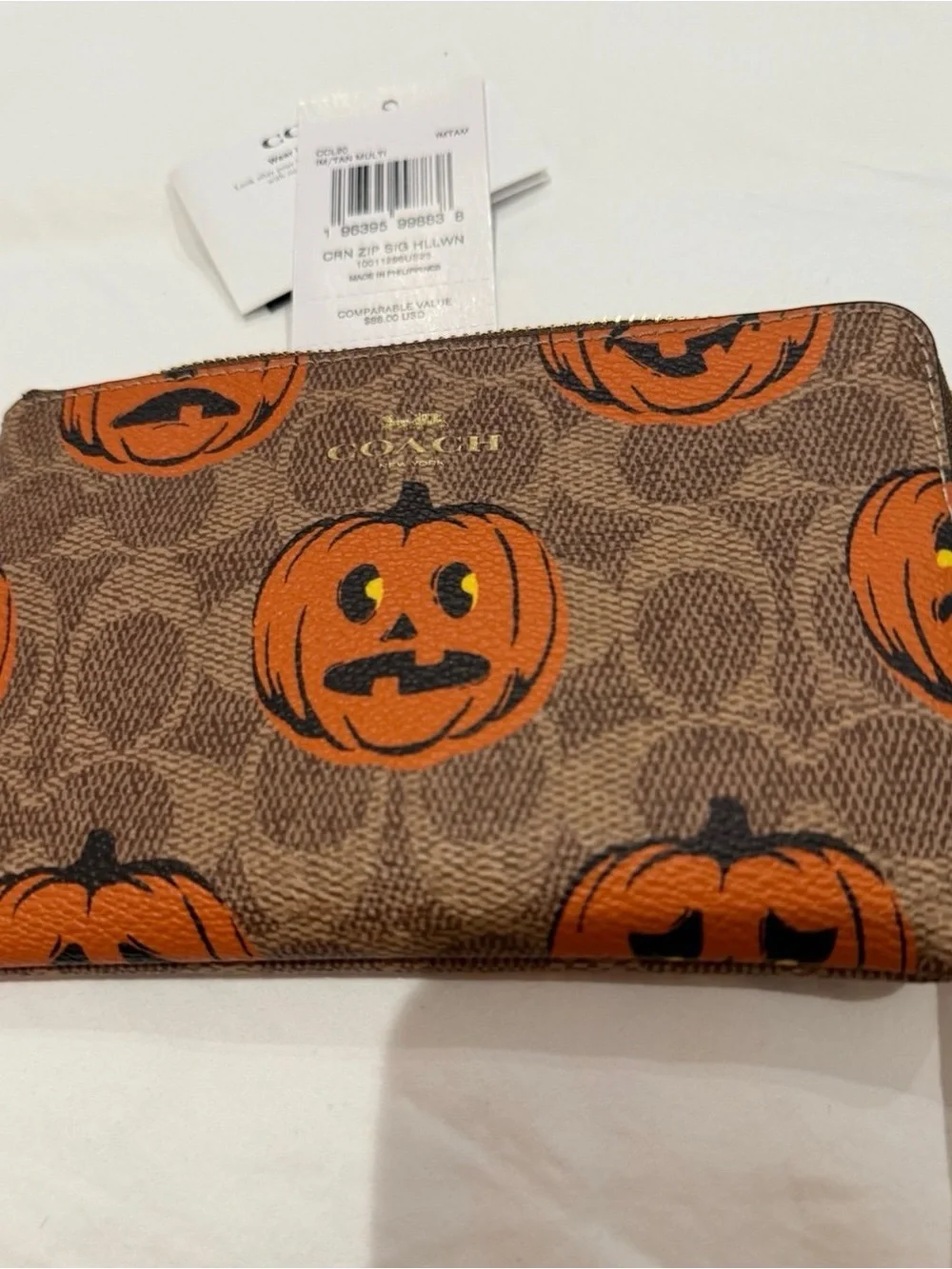 Coach Halloween Corner Zip Wristlet Signature Canvas w Pumpkin Print CCL20 NWT